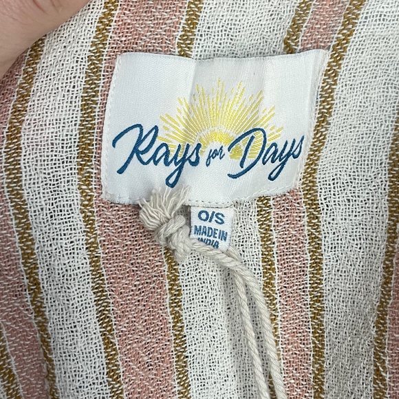 Rays for Days Cococabana Swim Coverup - Coral - Picture 6 of 6